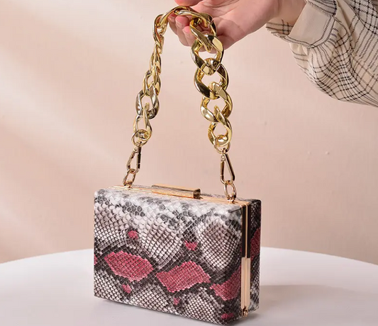 Clutches and Evening Bags Ladies square Women Clutch Bag for Party Chain Women Shoulder Crossbody Handbag  MH00055