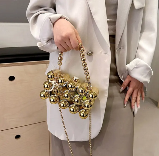Cross Border Trend Metal Color Acrylic Eggshell Wave Shell Box Bubble Small square Bag Dinner Bag Hand-held Bag MH00031